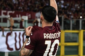 开云娱乐-关于国际米兰客场击败卡利亚里，领跑积分榜的信息